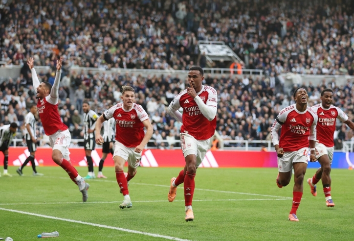 Vòng 6 Ngoại hạng Anh: Arsenal thổi bùng cuộc đua vô địch