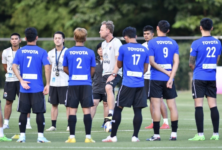 'Biến căng' ĐT Thái Lan: HLV Polking cạch mặt CLB lớn nhất nhì Thai League?