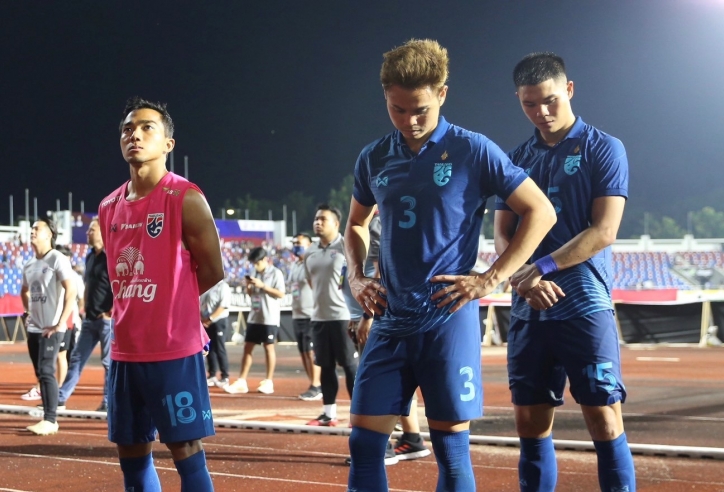 CĐV Thái Lan 'tẩy chay' đội tuyển sau thất bại ê chề trước Malaysia