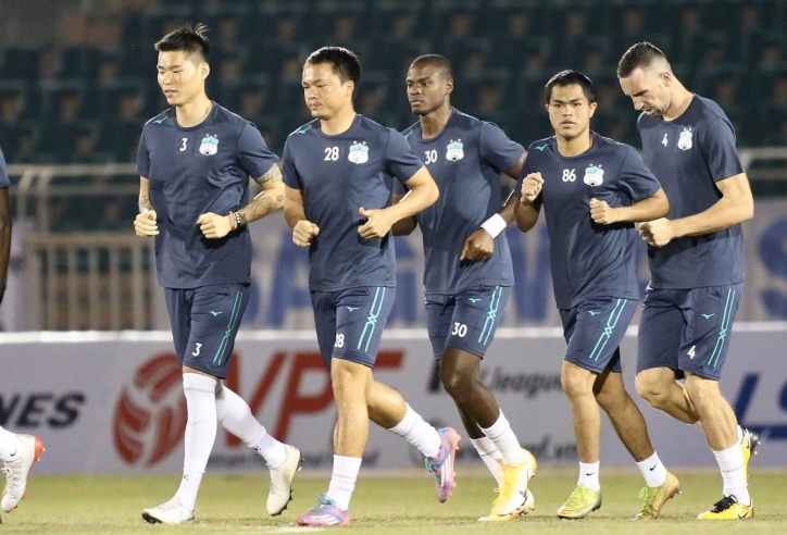 Áo đấu HAGL đắt gần nhất V.League