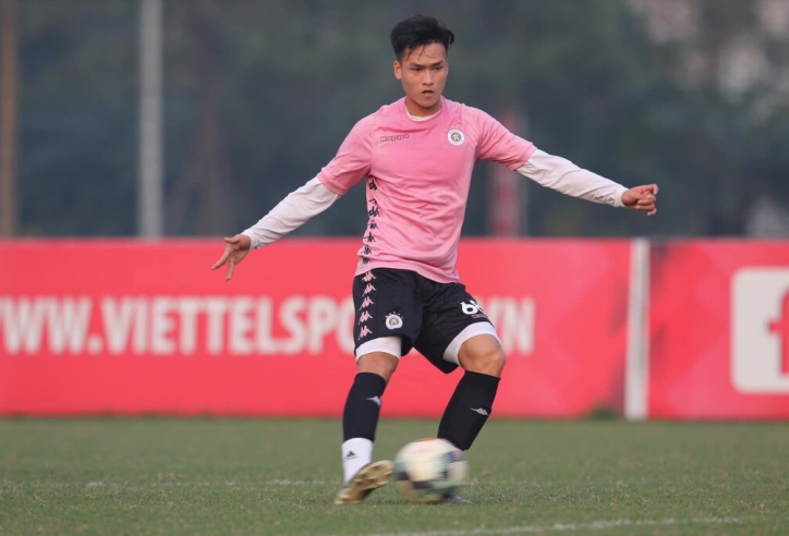 Hà Nội FC chào đón 2 trụ cột trở lại ở vòng 11 V.League 2021