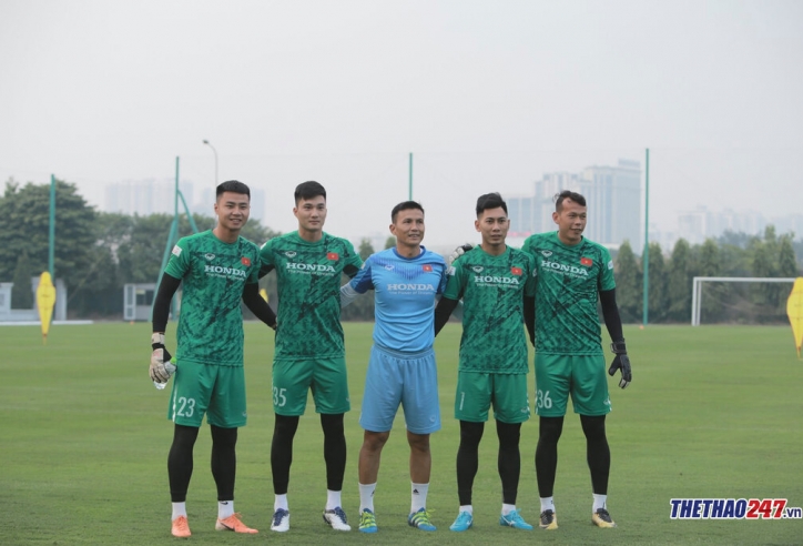 Thủ môn Hà Nội thay Văn Lâm bắt chính ở ĐT Việt Nam?