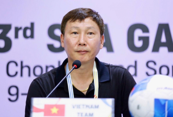 HLV Kim Sang-sik nói điều quan trọng nhất trước đại chiến Thái Lan