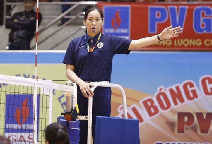 Không phải Ngọc Hoa, trọng tài Thanh Hoa mới là người đọc tuyên thệ tại SEA Games 31