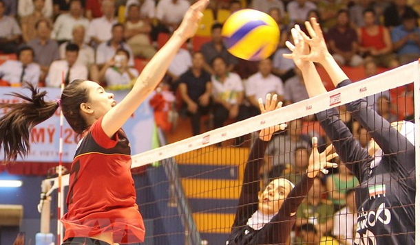Ngược dòng AVC Cup 2016: Việt Nam bại trận trước bóng chuyền nữ Iran