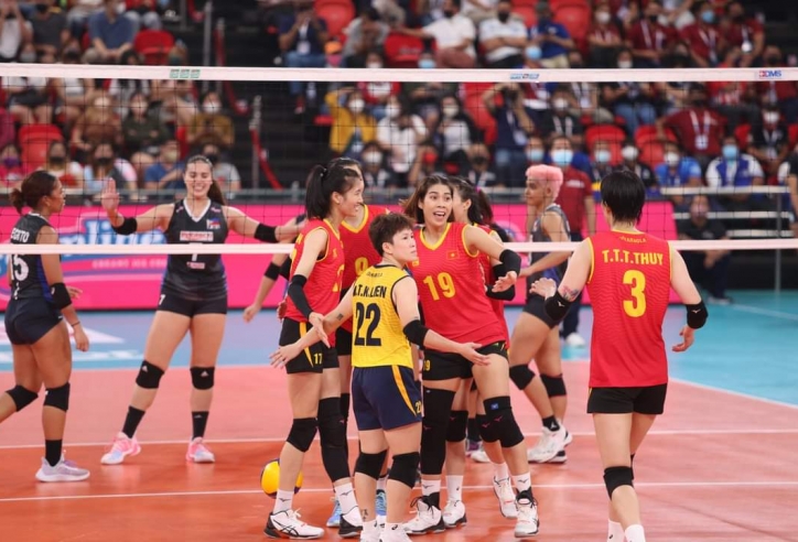 Thanh Thúy tỏa sáng, bóng chuyền nữ Việt Nam hủy diệt Đài Bắc Trung Hoa