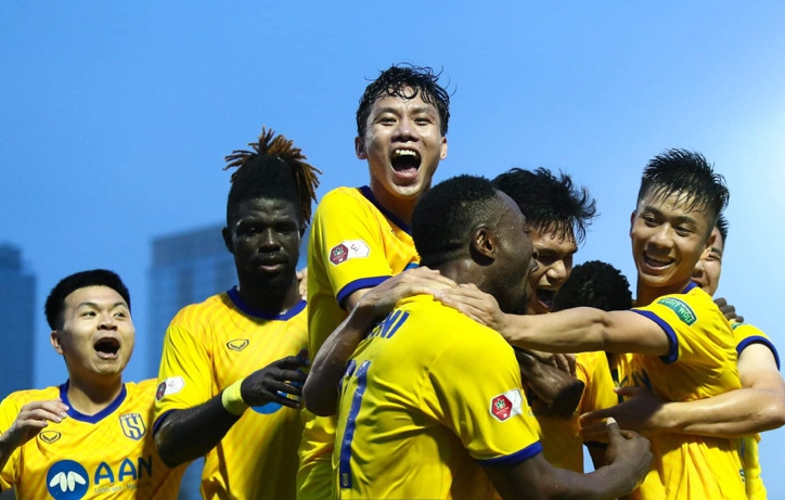 Đội bóng V-League ra thay đổi đặc biệt đối phó 'nỗi lo cố hữu'