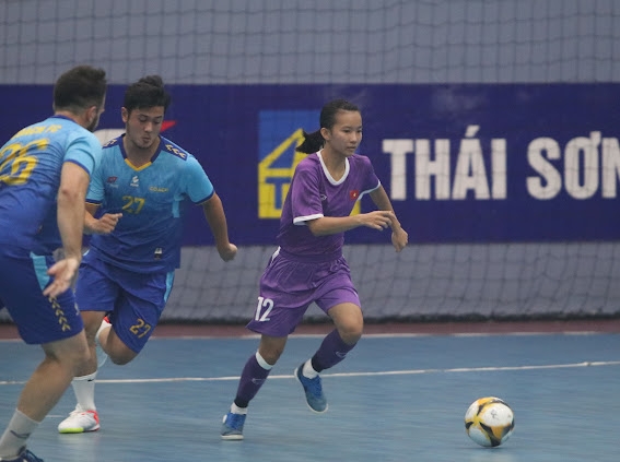 Hướng đến SEA Games 31: ĐT nữ futsal Việt Nam chuẩn bị cho đợt tập huấn tại Bahrain