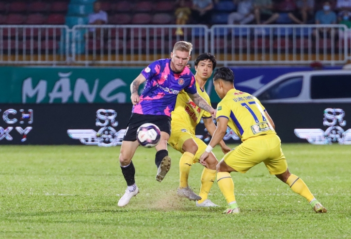 HAGL 'để lại hình ảnh không tốt' sau trận hòa nghiệt ngã