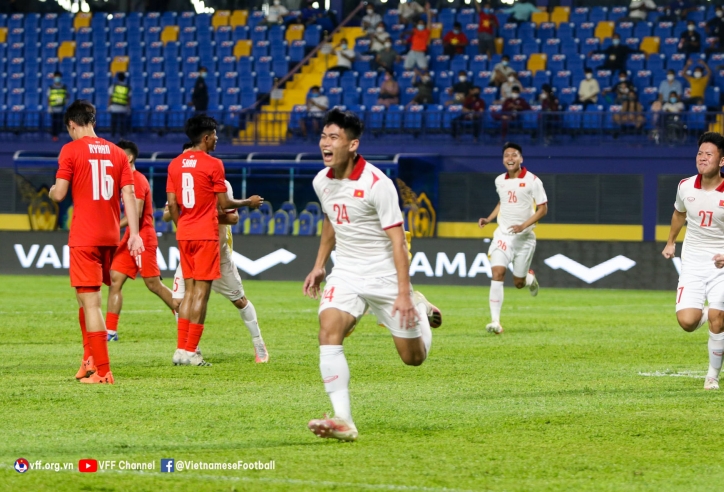 Đối thủ ở AFF Cup chỉ rõ vị thế của ĐT Việt Nam