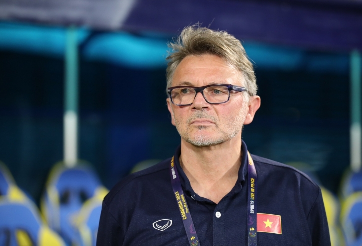 HLV Troussier bất ngờ ra 'lệnh cấm' về ĐTQG lẫn U23 Việt Nam