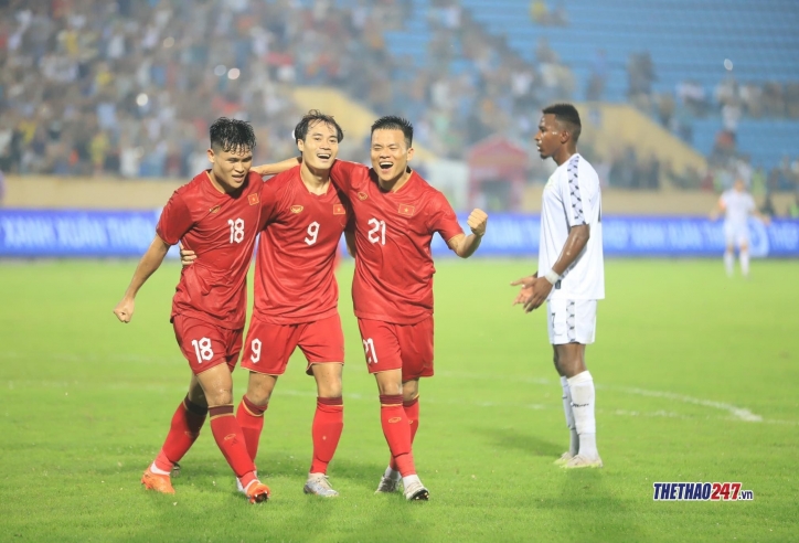 ĐT Việt Nam đối phó với thiệt thòi lớn