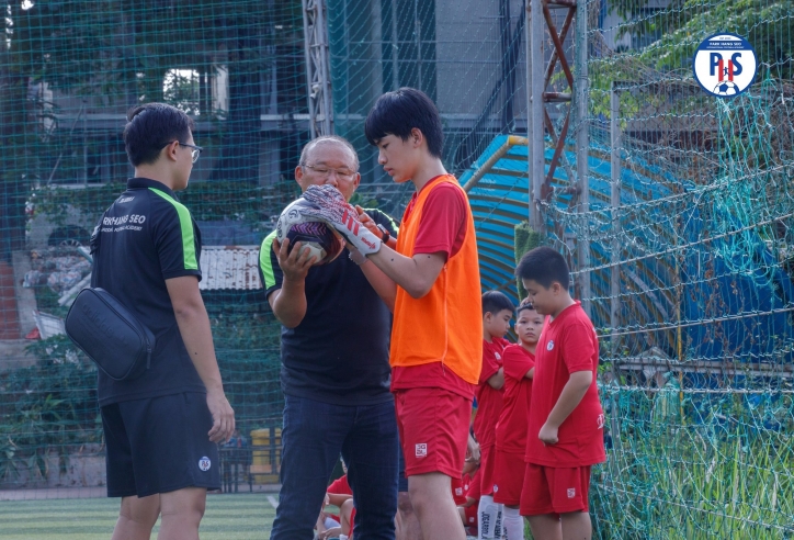 HLV Park Hang Seo 'ghi điểm' ở Việt Nam