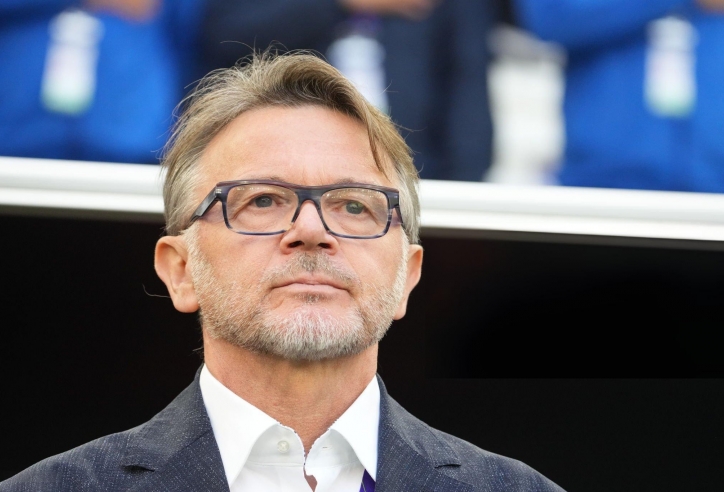 VIDEO: HLV Troussier đích thân nói về quyết định tranh cãi ở Asian Cup