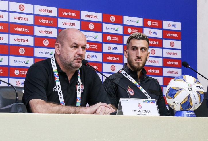 HLV châu Âu dè chừng sao ĐT Việt Nam ở bán kết AFC Cup