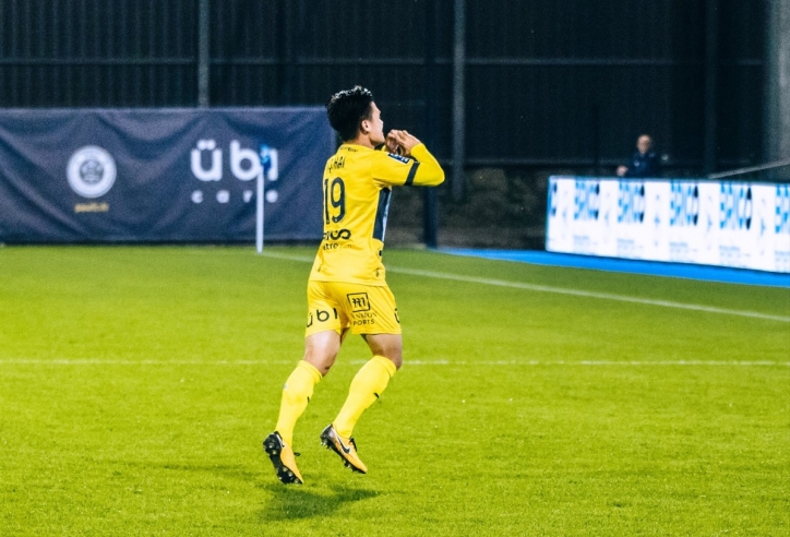 Quang Hải tri ân 'người đặc biệt' sau bàn thắng đầu tiên tại Pau FC