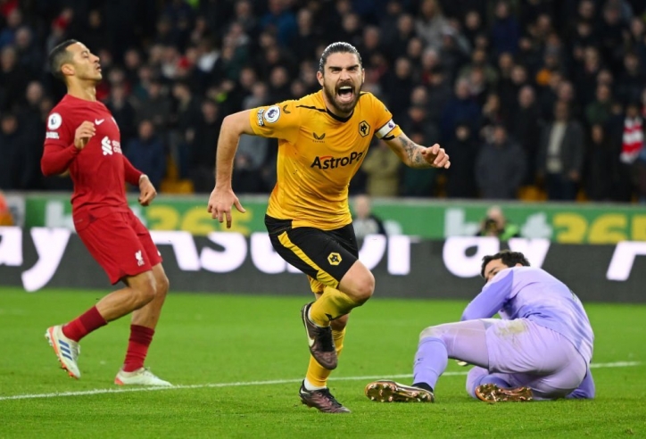 Đại bại trước 'Sói dữ', Liverpool tiếp tục lún sâu trong cơn khủng hoảng