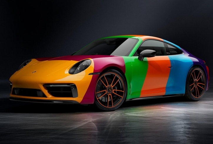 Mãn nhãn với Porsche 911 Carrear GTS phiên bản đặc biệt dành riêng cho thị trường Thái Lan