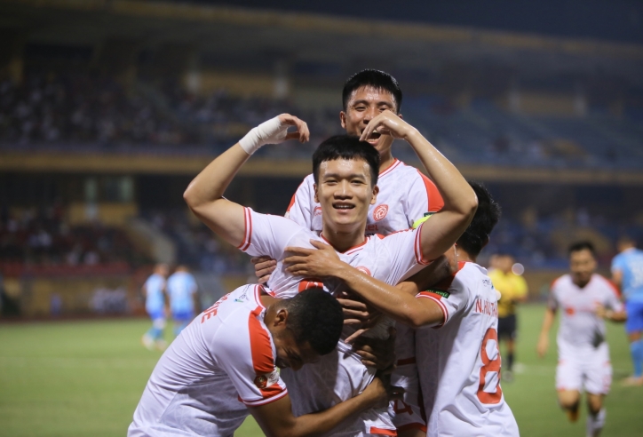 Vòng 16 V.League 2022: Hấp dẫn hai đầu cuộc đua