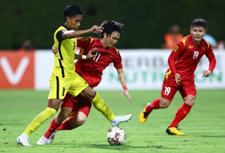 'Bại tướng của Việt Nam' bị điều tra sau thất bại ở AFF Cup
