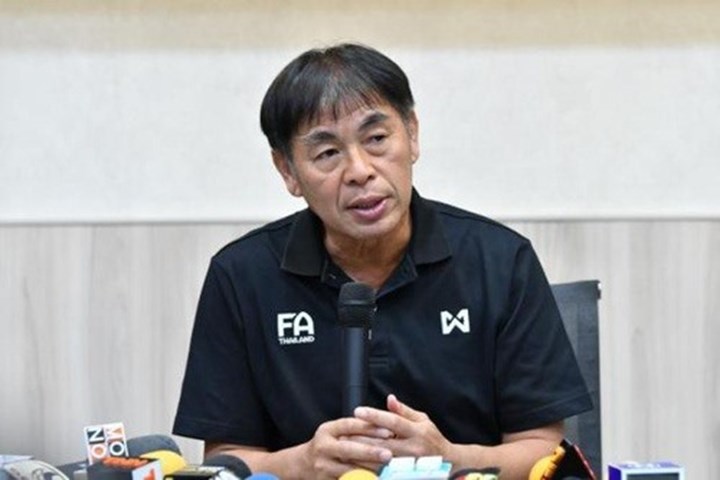 Vừa mới 'soán ngôi' ĐT Việt Nam, HLV Thái Lan đã mơ dự World Cup