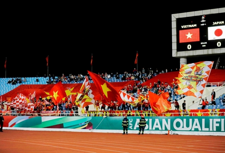 ĐT Việt Nam nhận 'món quà tinh thần' cực lớn ở trận đấu với Trung Quốc