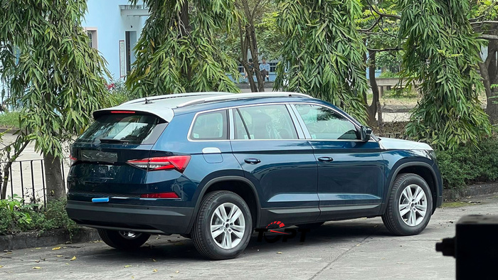 Skoda Kodiaq xuất hiện tại Việt Nam: Đối thủ mới của Hyundai SantaFe?