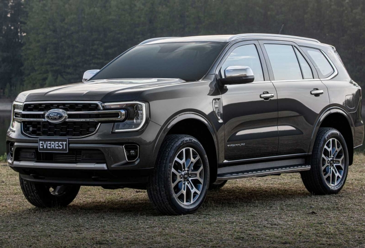 SantaFe, Fortuner và loạt SUV 7 chỗ đang giảm giá “kịch sàn”, cao nhất lên tới 180 triệu đồng