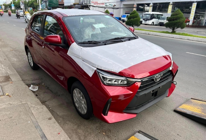 Toyota Wigo 2023 lộ diện tại đại lý ngay trước giờ ra mắt, sẵn sàng chạm trán Morning, i10