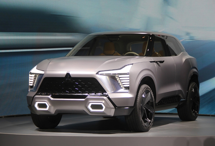 Mitsubishi XFC tiếp tục ‘thả hint’ về bản thương mại sắp trình làng, chờ ngày về Việt Nam
