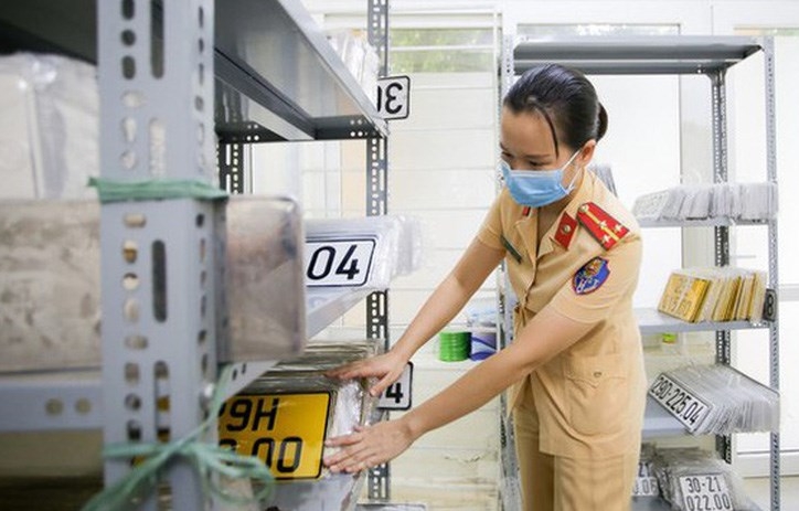 Cập nhật kết quả đấu giá biển số đẹp chiều 25/9: Biển sảnh tiến 74A-234.56 chốt phiên với giá hơn 1 tỷ đồng
