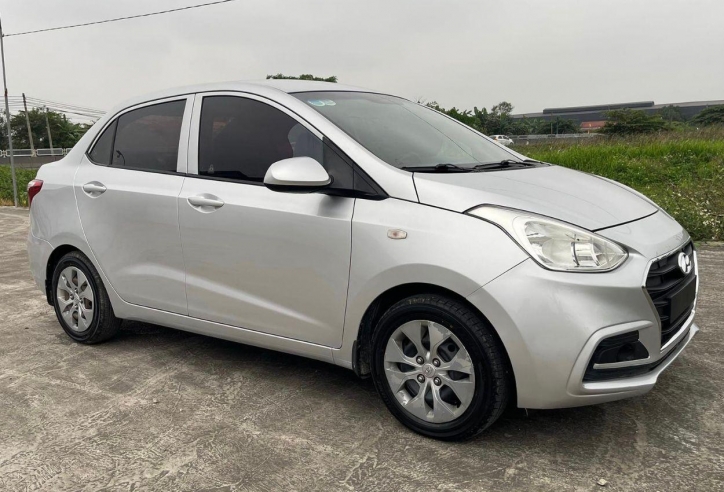 Hyundai i10 lăn bánh 6 năm chào bán với giá chỉ bằng hai chiếc Honda SH