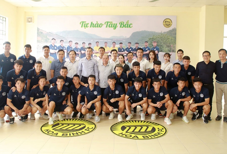 Hoà Bình “Tự hào bóng đá Tây Bắc” cùng Quốc Vượng thi đấu tại giải hạng Nhì 2021