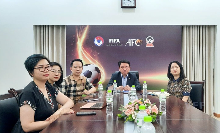 DFL trao đổi kiến thức với VFF, VPF và Next Media