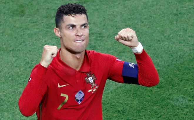 Ronaldo lại có thêm kỷ lục mới sau trận đấu với Pháp