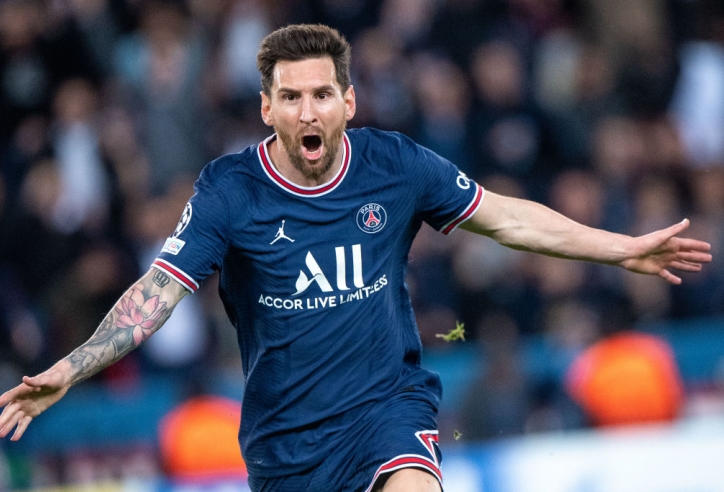 VIDEO: Tuyệt phẩm đầu tiên của Messi trong màu áo PSG