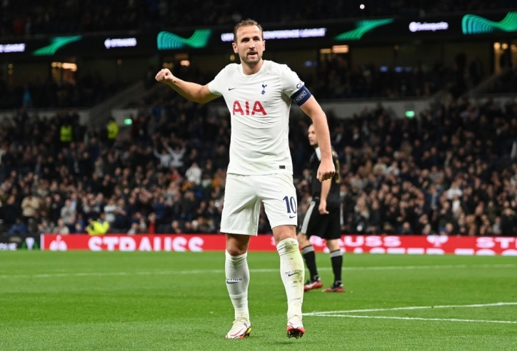 Kane tỏa sáng rực rỡ giúp Tottenham hủy diệt đối thủ