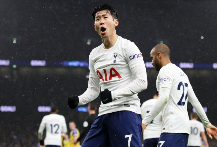 Son Heung-min có hành động lạ khiến người hâm mộ Hàn Quốc tự hào