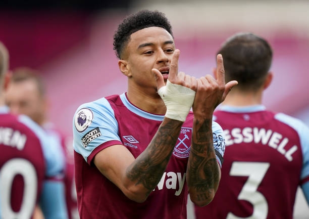 Lingard ‘thăng hoa’ đánh bại De Bruyne