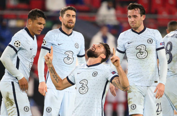 CHÍNH THỨC: Chelsea thành công giữ chân hai trụ cột