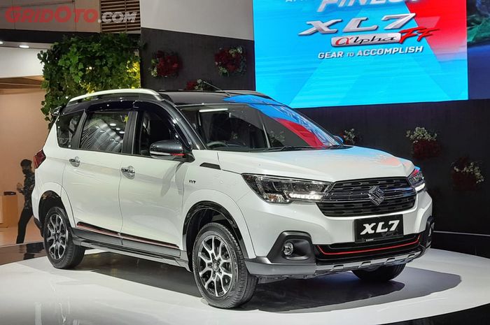 Suzuki XL7 sắp có thêm phiên bản Hybrid?