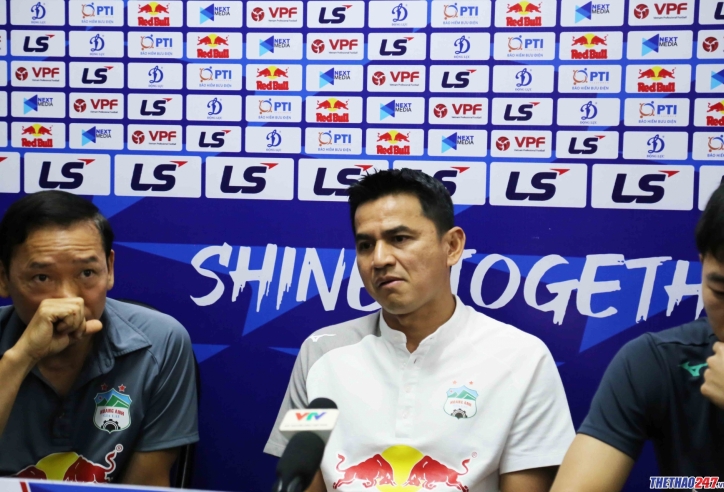 HLV Kiatisak: 'Năm ngoái HAGL thua nhiều nhưng năm nay sẽ khác'