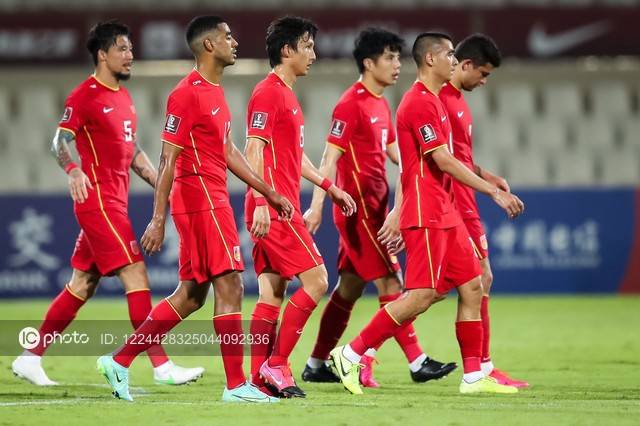 HLV Trung Quốc: 'Chúng ta phải biết được bản thân ở đâu tại VL World Cup 2022'