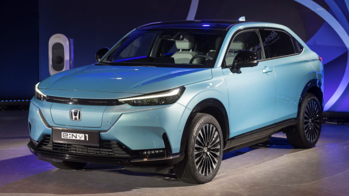 Honda HR-V phiên bản thuần điện ra mắt: Quãng đường di chuyển đầy bất ngờ!