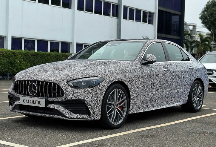 Xe hiệu suất cao Mercedes-AMG C43 4Matic lắp ráp tại Việt Nam sắp được trình làng