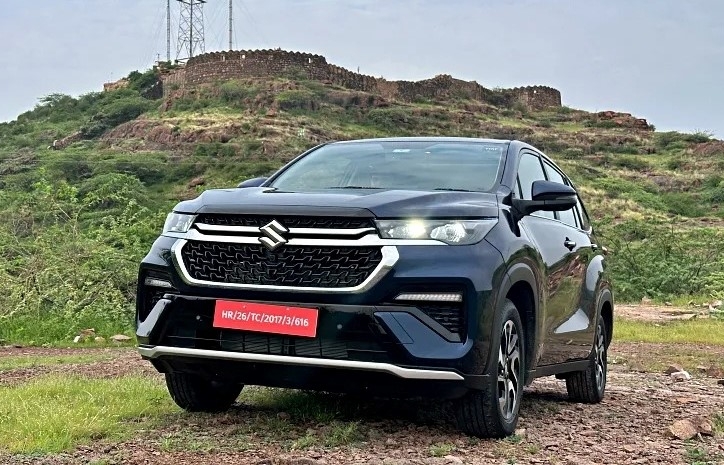 'Anh em song sinh' của Toyota Innova gây sốt với lượng đơn hàng khủng sau 1 tháng ra mắt