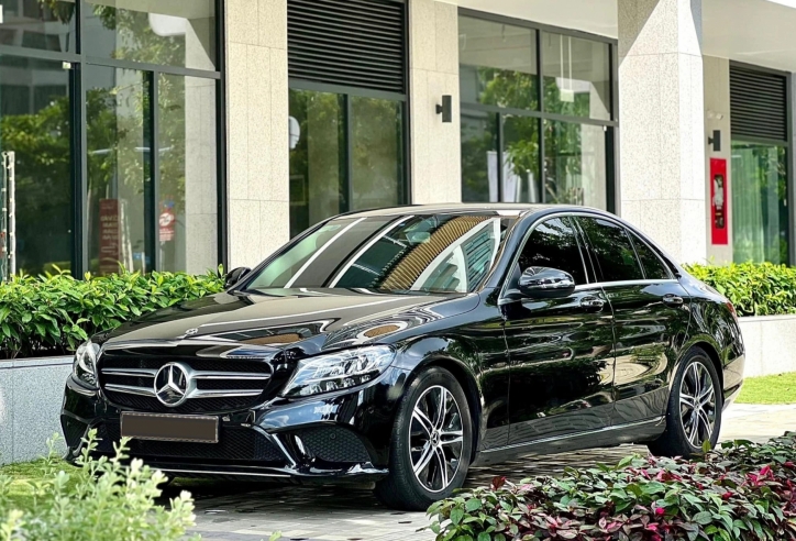 Sau 2 năm lăn bánh, xe sang Mercedes-Benz C180 rao bán lại với mức giá khó tin