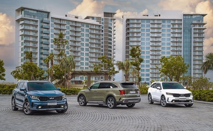 Kia điều chỉnh giá bán hàng loạt ô tô tại Việt Nam, có mẫu giảm tới 105 triệu đồng