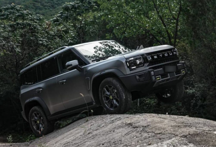 Hãng xe sắp vào Việt Nam ra mắt SUV địa hình hạng nhẹ mới, giá quy đổi rẻ bất ngờ