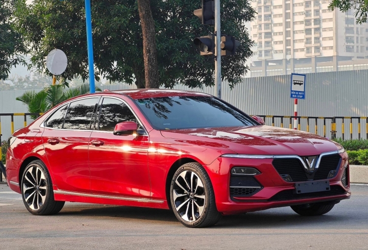 Bất ngờ giá chào bán của VinFast Lux A2.0 cũ sau 2 năm lăn bánh
